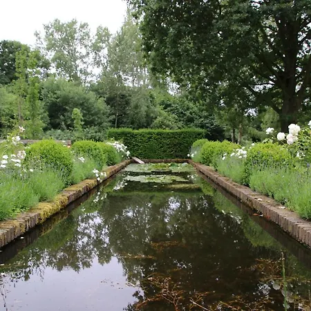 ベッド・アンド・ブレックファスト Eenink 3*